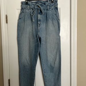 Abercrombie & Fitch Paperbag Waist Jeans